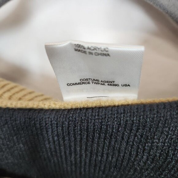 Men's Skinny Skiing Santa Sweater in tan Size 2XL - Picture 5 of 5